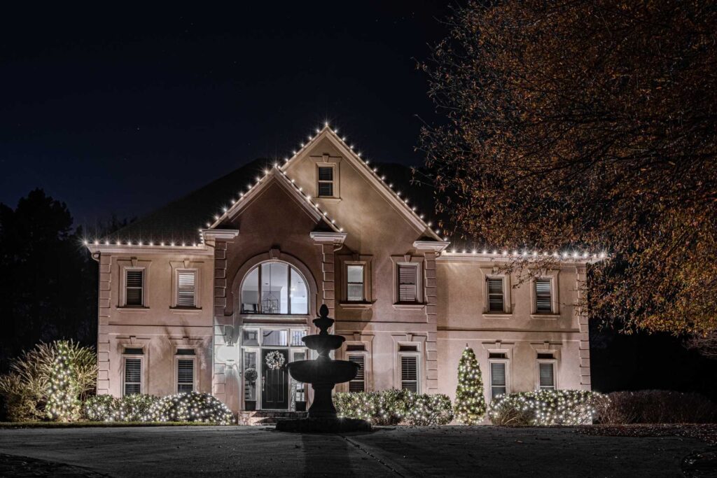 Lake Lanier Christmas lighting project image 3